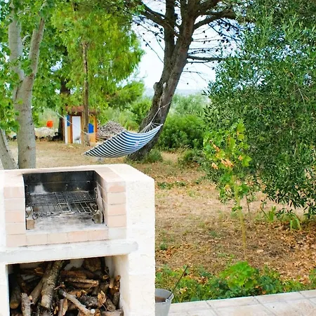 Trullo Rosa Gialla * Ostuni
